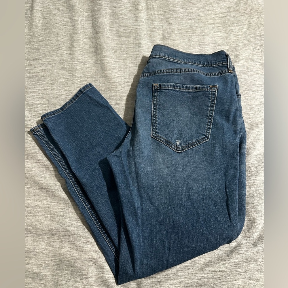 Old Navy Boyfriend jeans - Picture 4 of 4